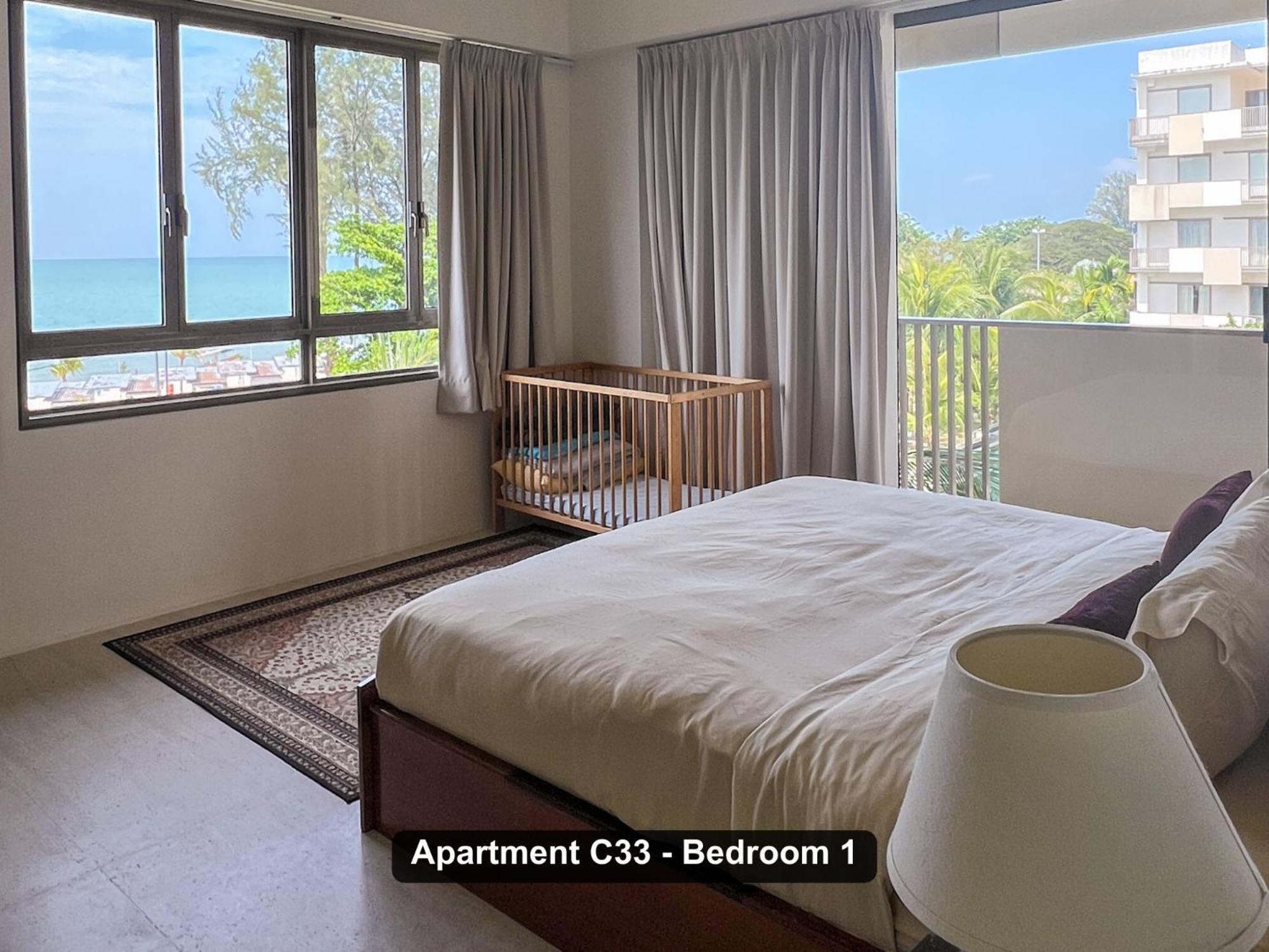 By The Sea- Pool And Sea View Appartement Batu Feringgi Buitenkant foto