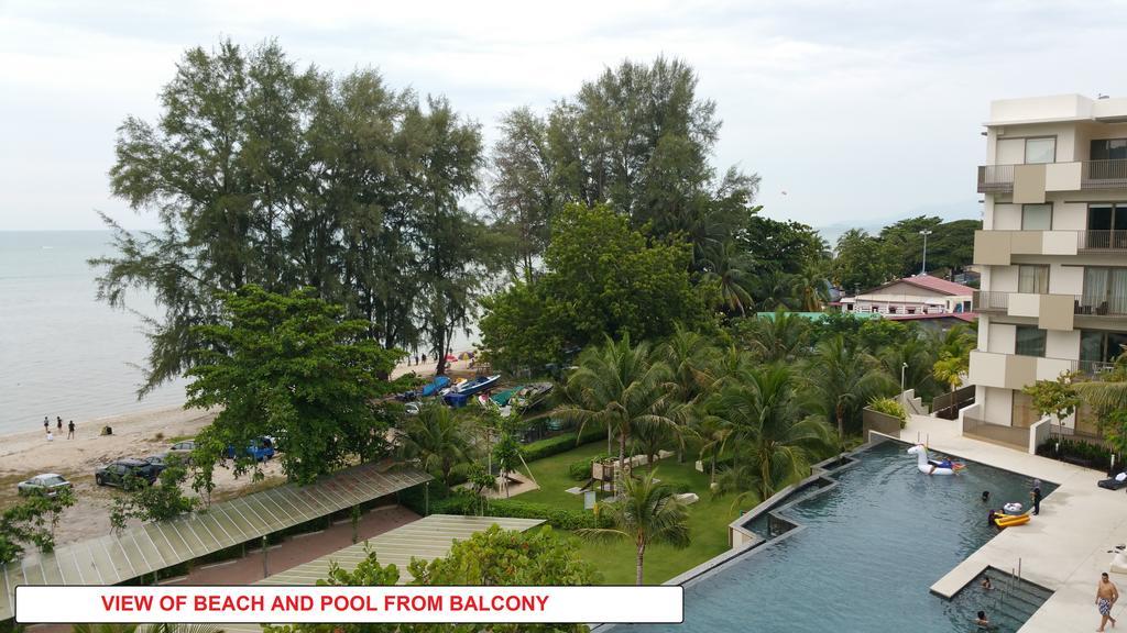 By The Sea- Pool And Sea View Appartement Batu Feringgi Buitenkant foto