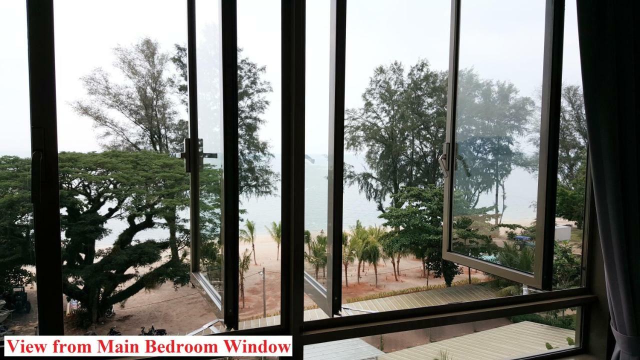 By The Sea- Pool And Sea View Appartement Batu Feringgi Buitenkant foto